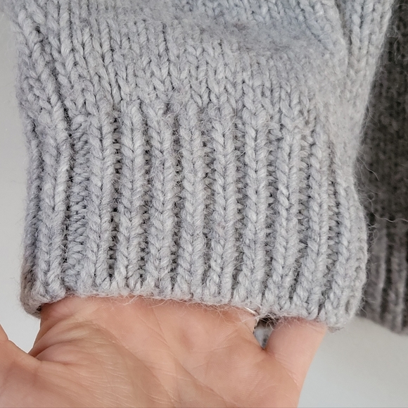 GAP Gray Alpaca Blend Turtleneck Women's Size L Turtleneck Cozy Chunky Fisherman - Picture 7 of 11